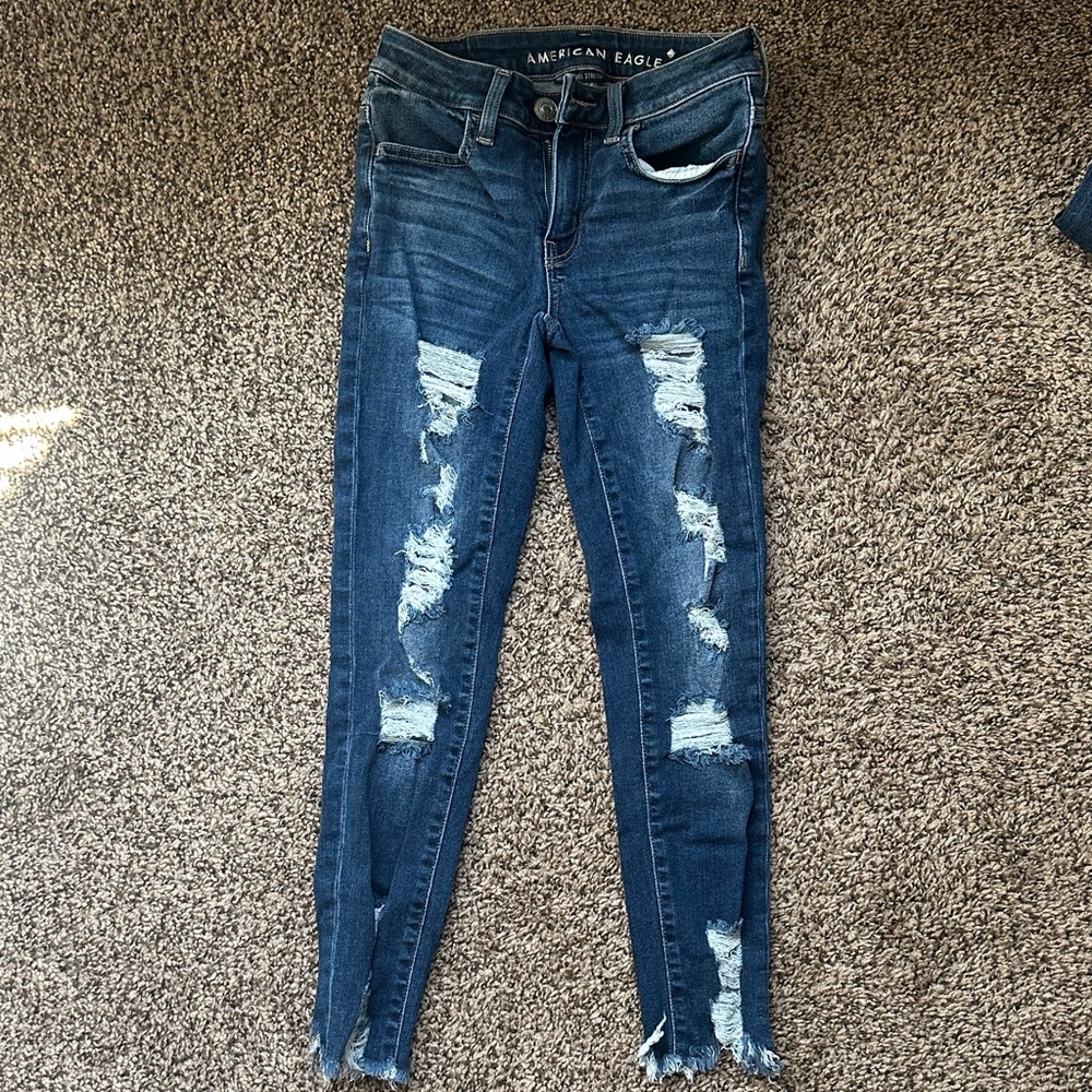 American Eagle Outfitters Women's Dark Blue Ripped Skinny Jeans